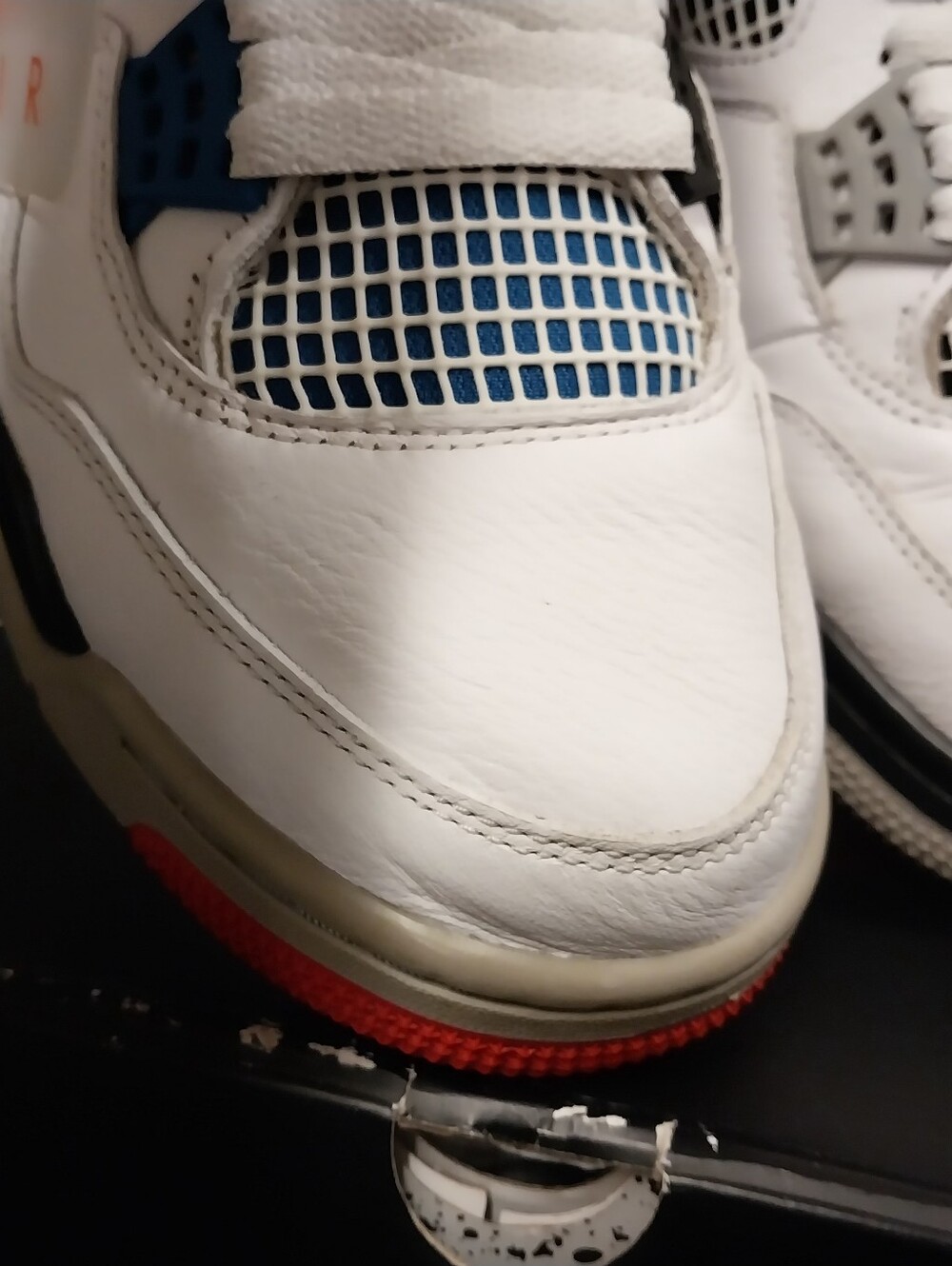 Retro Jordan 4 'What The' Size 9 Men's - Picture 9 of 16